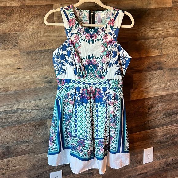 Alya floral dress PTP: 18 inches W: 15 inches L: 35 inches approximately - Picture 1 of 16